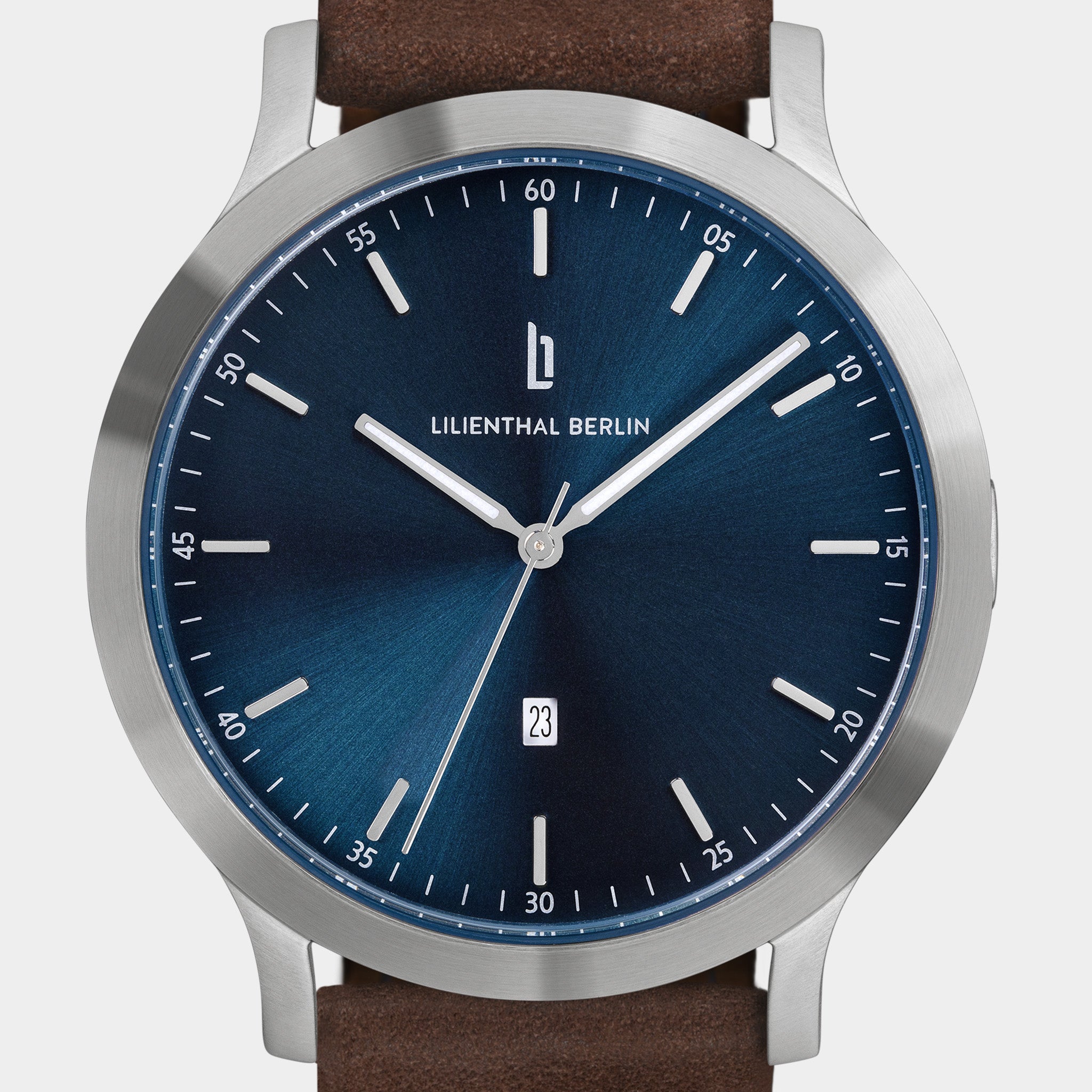 Huxley – Silver Blue