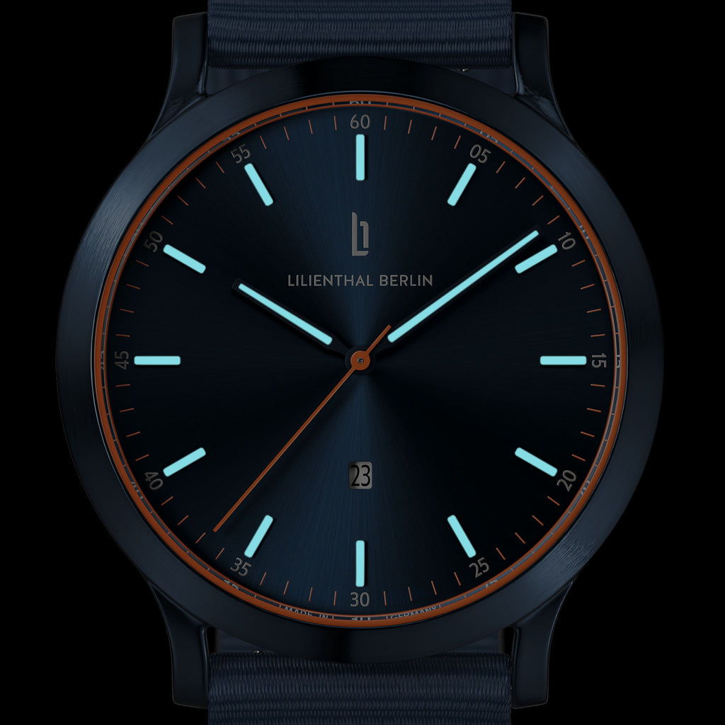 Huxley – Blue Orange