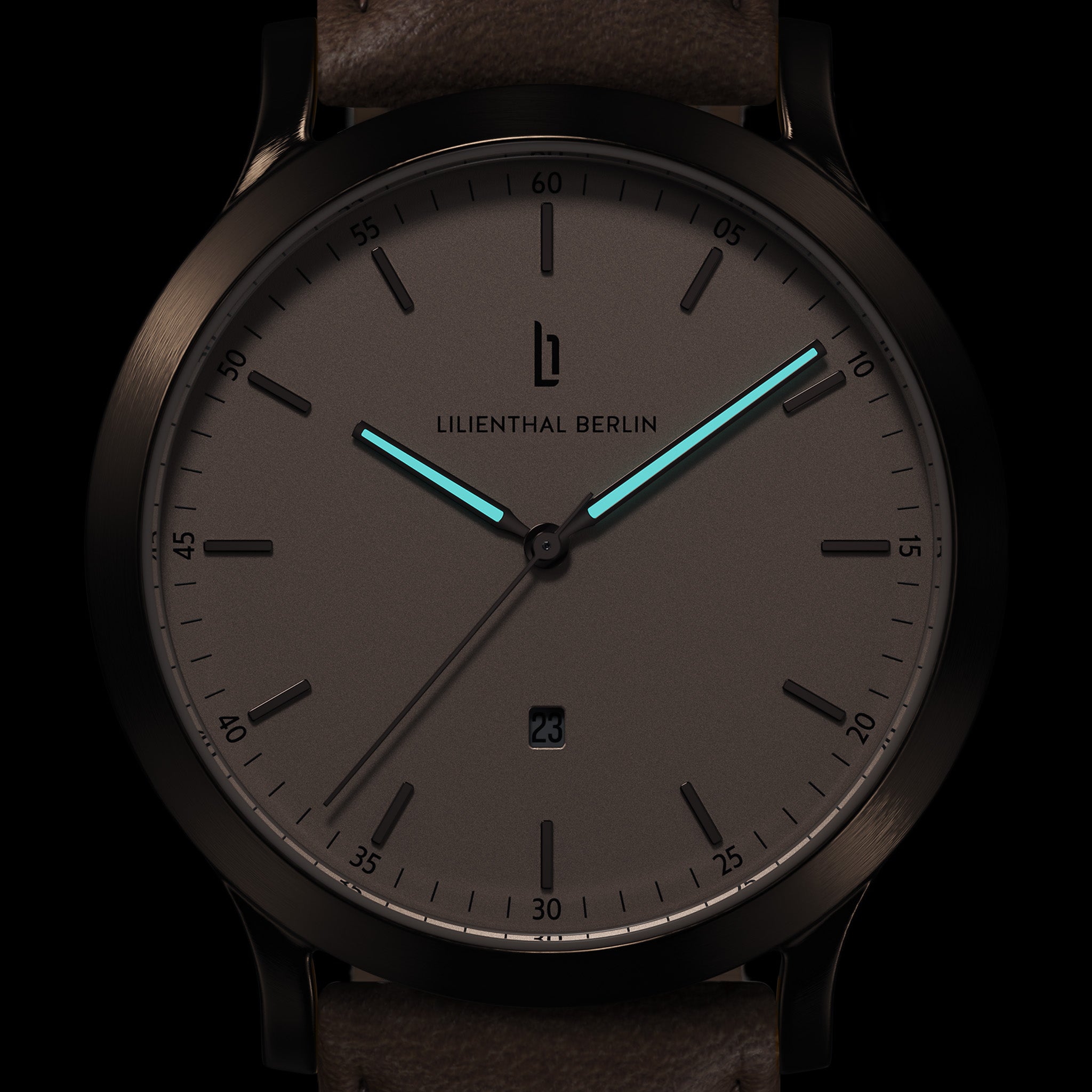 Huxley Bronze Almond - Lilienthal Berlin