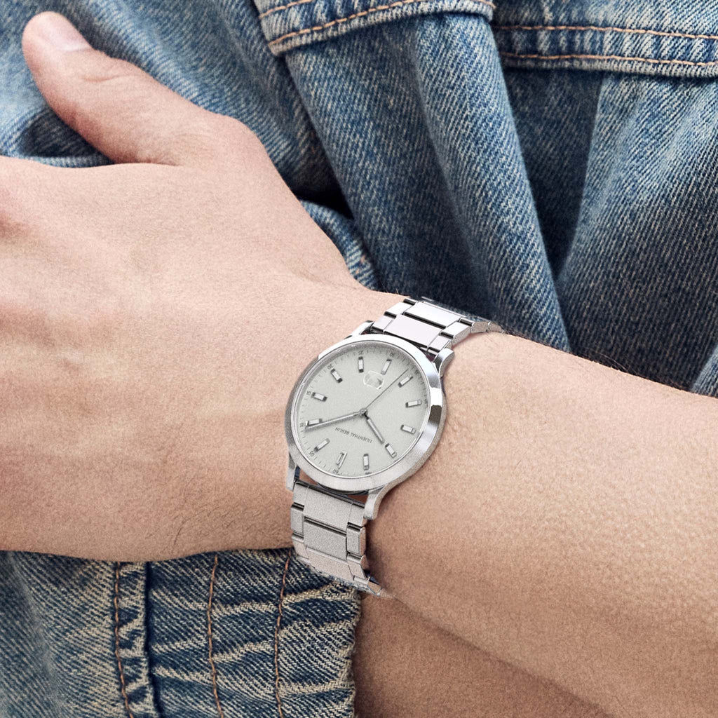 Huxley II – Alabaster White