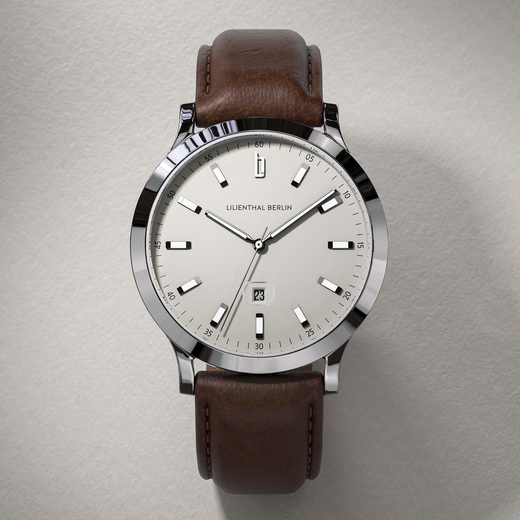 Huxley II – Alabaster White